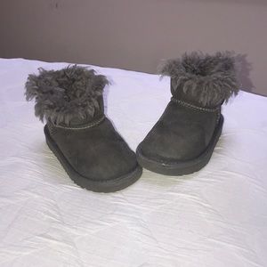 Bailey button UGG boots
